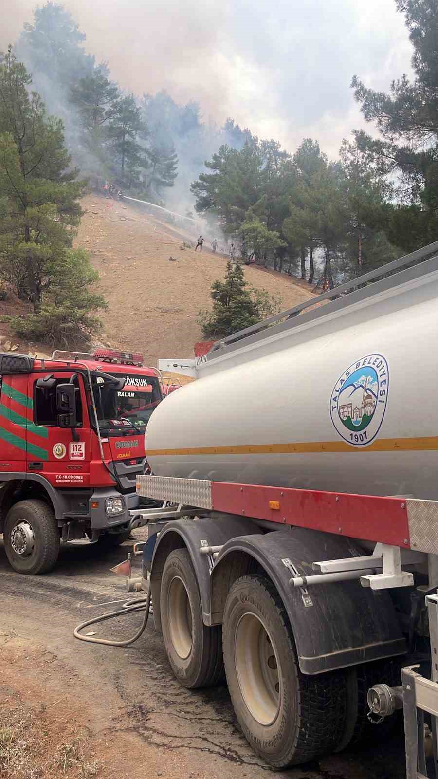 Talas Belediyesi’nden Kahramanmaraş’taki yangına destek 