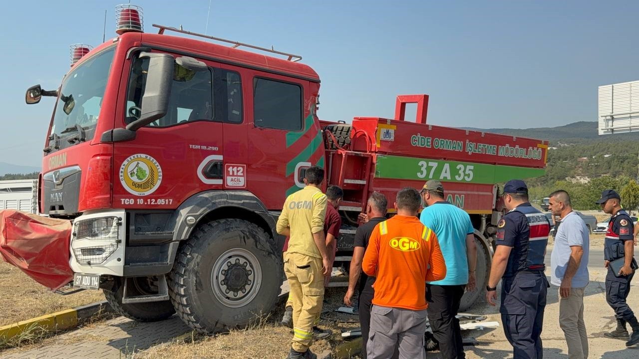 Karabük’te arazöz midibüsle çarpıştı: 3 yaralı 