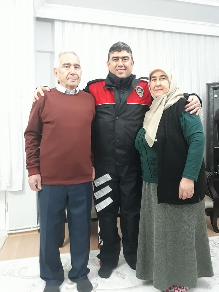 Aydın’da görev yapan yunus polisi kalbine yenik düştü