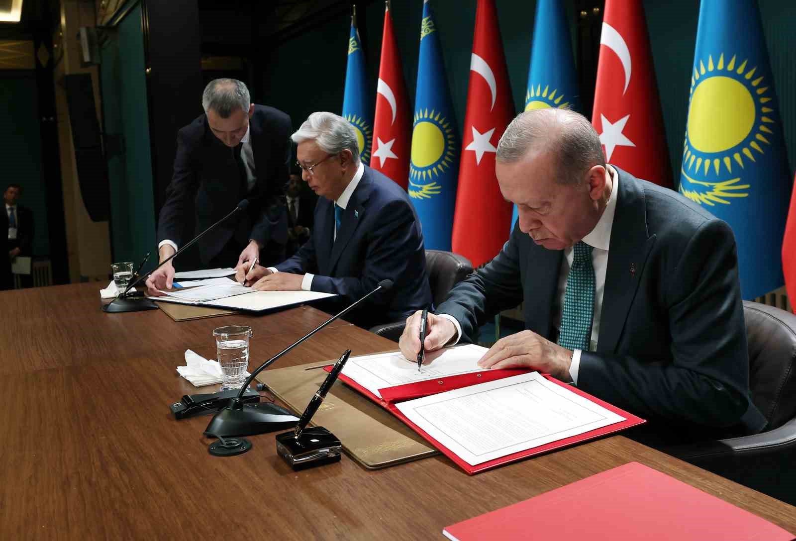 Türkiye-Kazakistan arasında 20 önemli anlaşma 