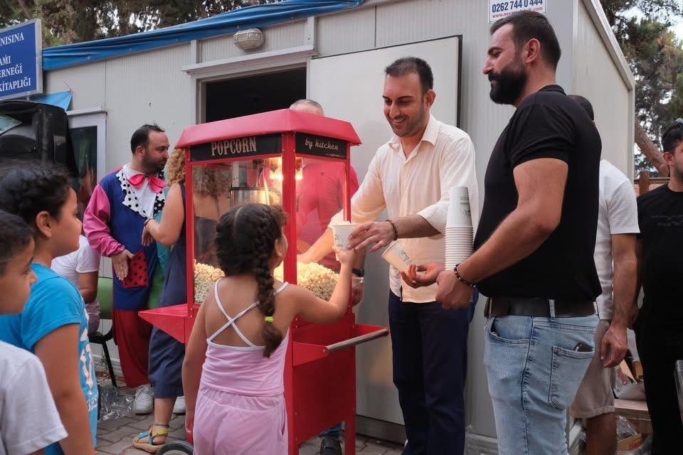 Defne Belediyesi’nin Harbiye Mahallesi’nde düzenlediği etkinlikte çocuklar gönüllerince eğlendiler 