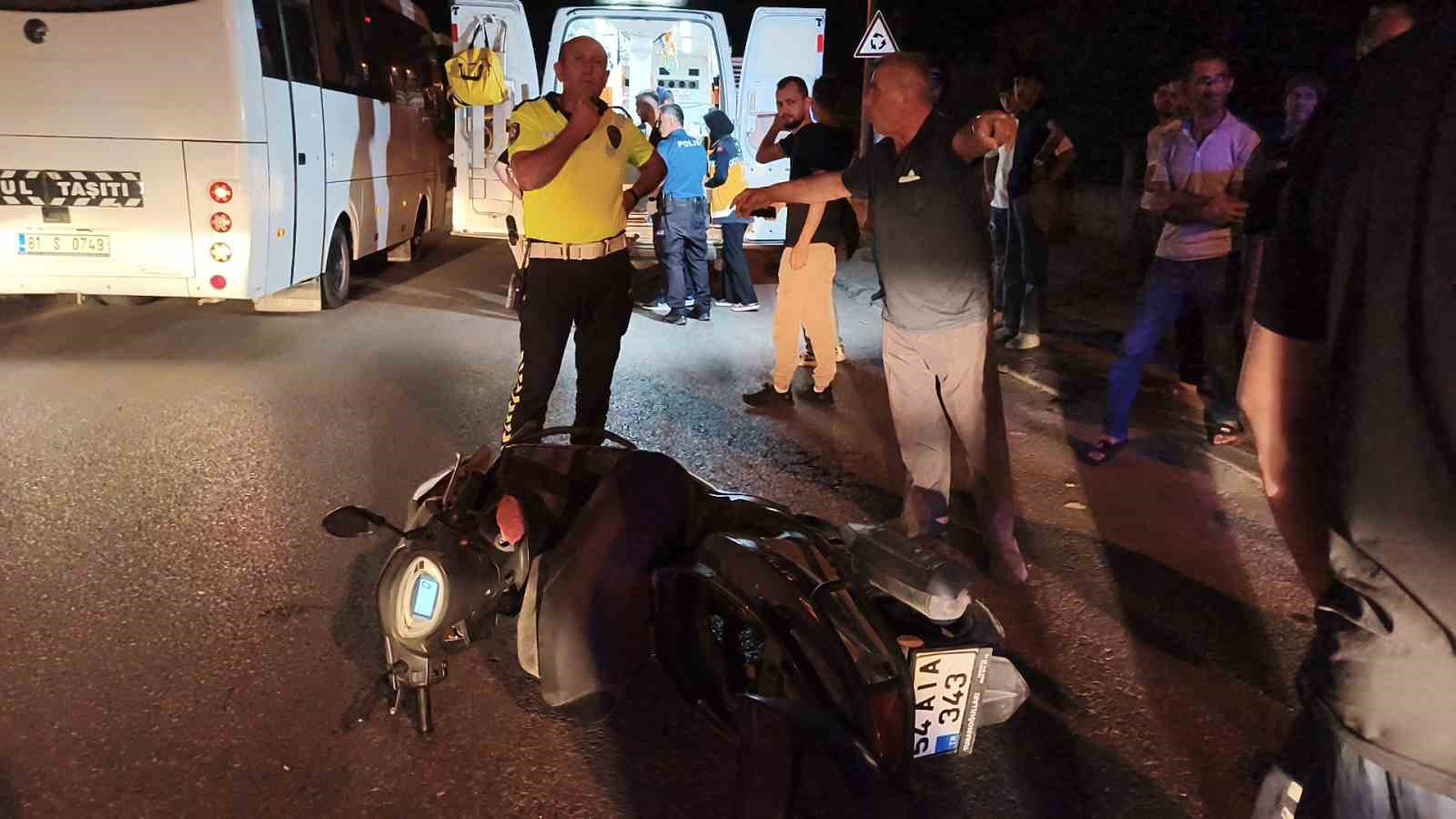 Elektrikli bisiklet ile motosiklet çarpıştı: 1 ağır yaralı 