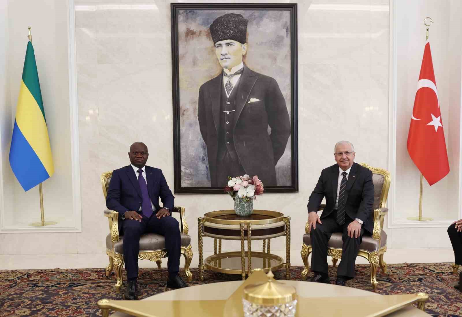 Gabon Cumhurbaşkanı Nguema Ankara’da 