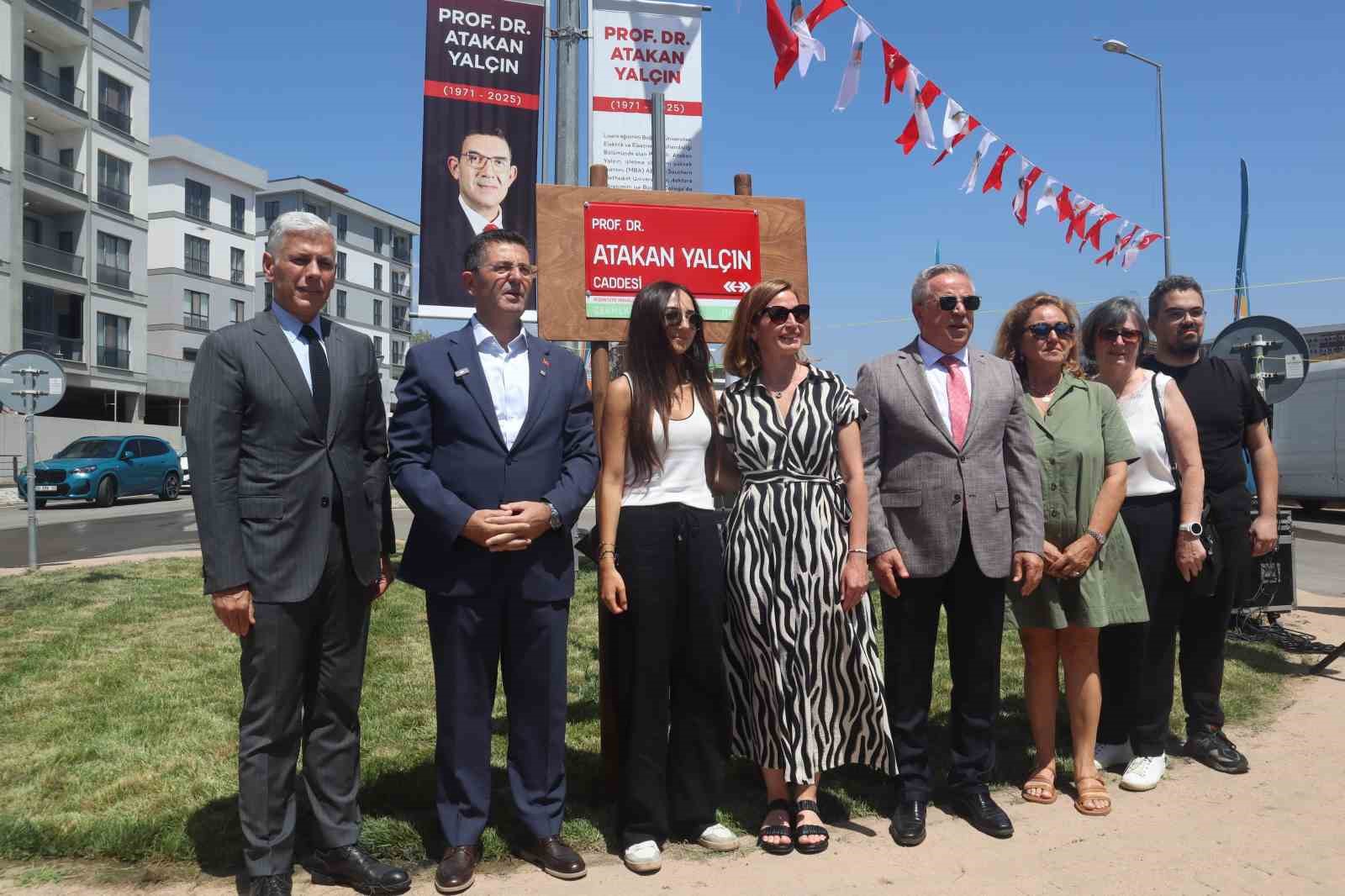 Çekmeköy’deki bir caddeye Kartalkaya yangınında hayatını kaybeden Prof. Dr. Atakan Yalçın’ın ismi verildi 