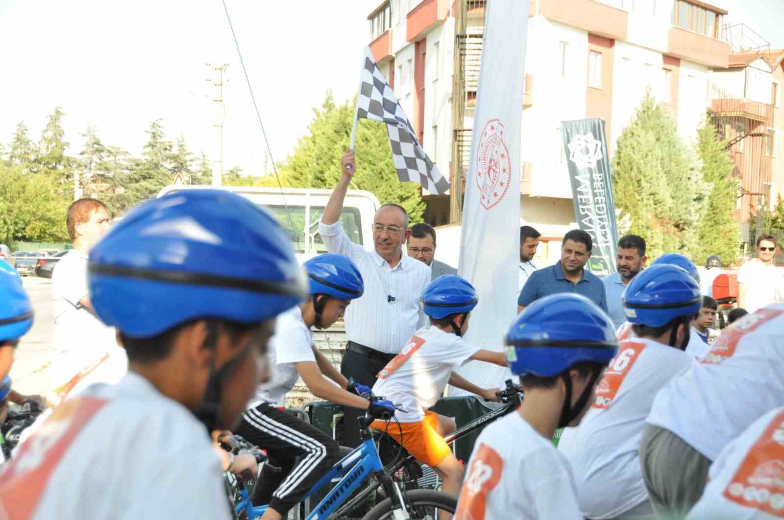 Meram’da bisiklet yarışları heyecanı sürüyor 