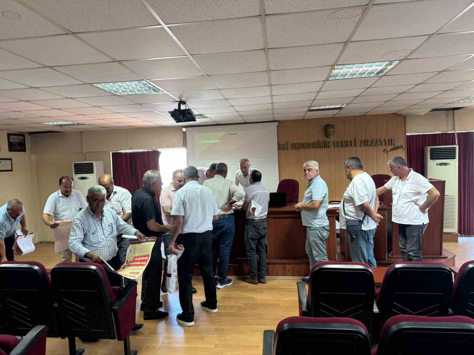Söke’de Genel Tarım Sayımı ile ilgili muhtarlara bilgilendirme yapıldı 