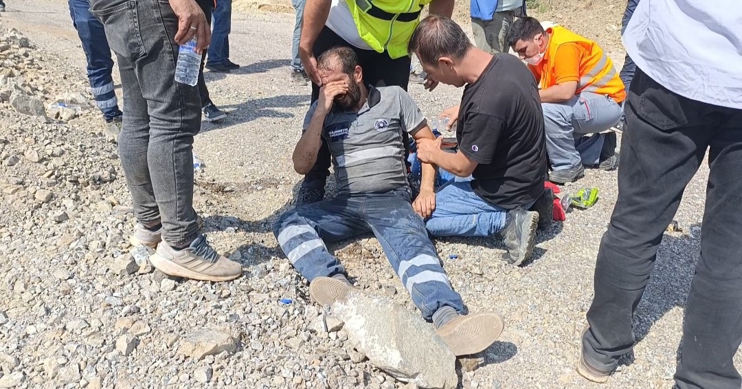 Yangına müdahale eden belediye işçisi baygınlık geçirdi, ayıldığında hayvanlar için gözyaşı döktü 