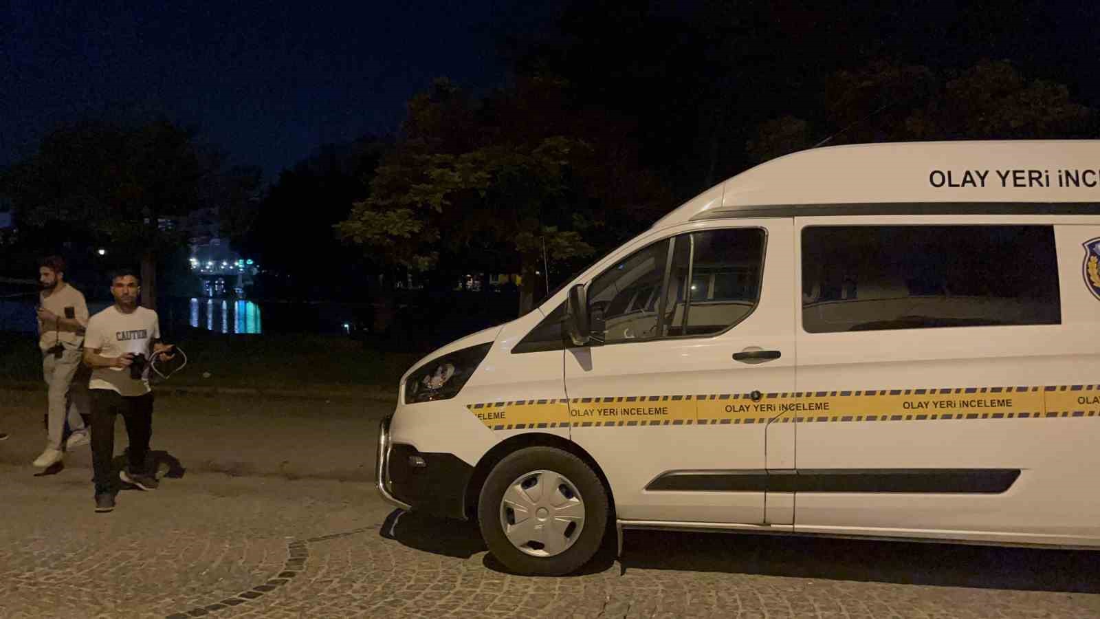 Porsuk kenarında fenalaşan 2 şahıstan biri hayatını kaybetti, diğerinin durumu ağır 