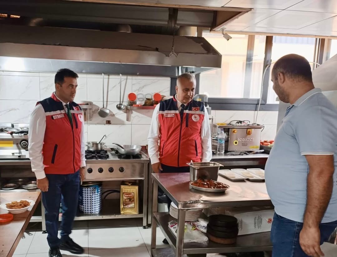 Hatay’da güvenilir gıda için denetimler sürüyor 