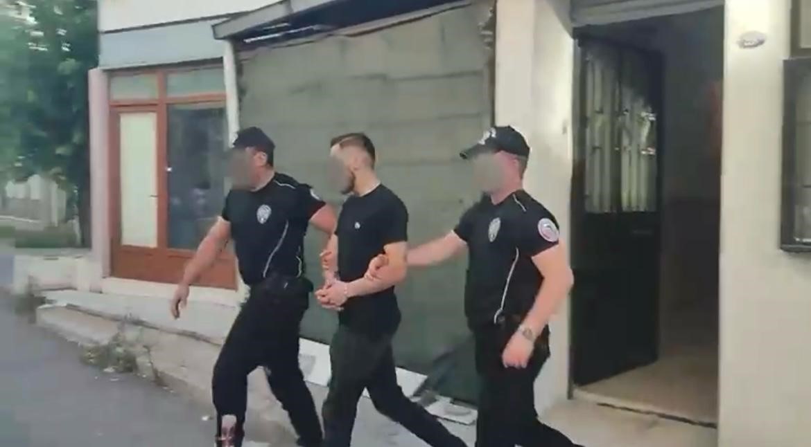 İzmir’de aranan şahıslara şafak operasyonu: 114 gözaltı 