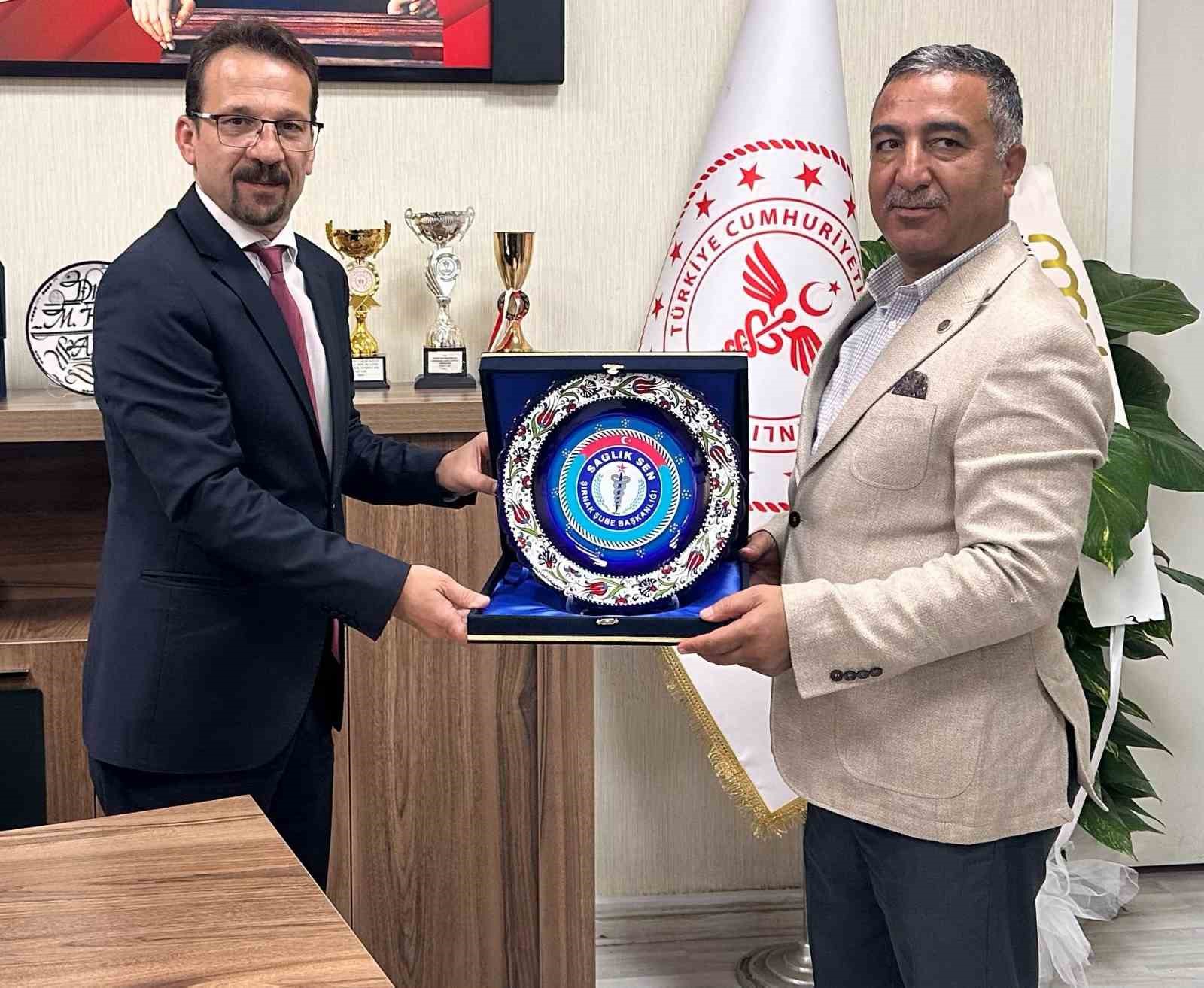 Sağlık-Sen Heyeti, Cizre Devlet Hastanesi Başhekimi ile görüştü 
