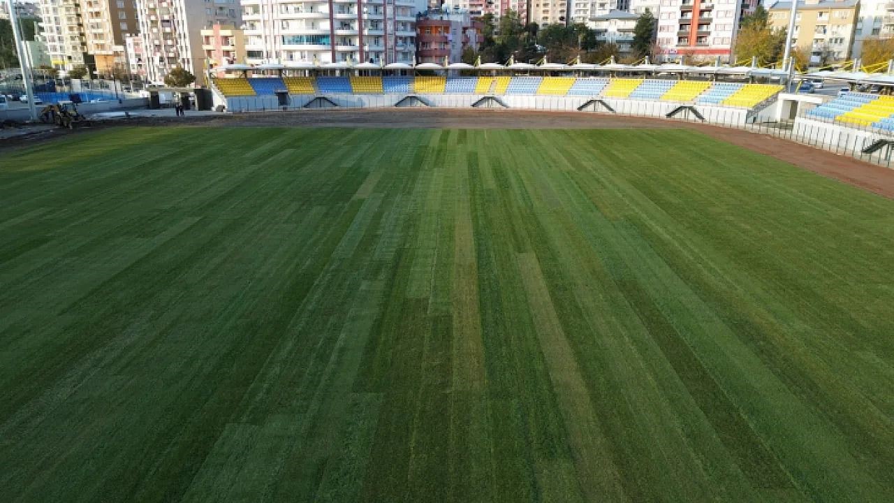 Siirt Atatürk Stadyumu halkın kullanımına açıldı 