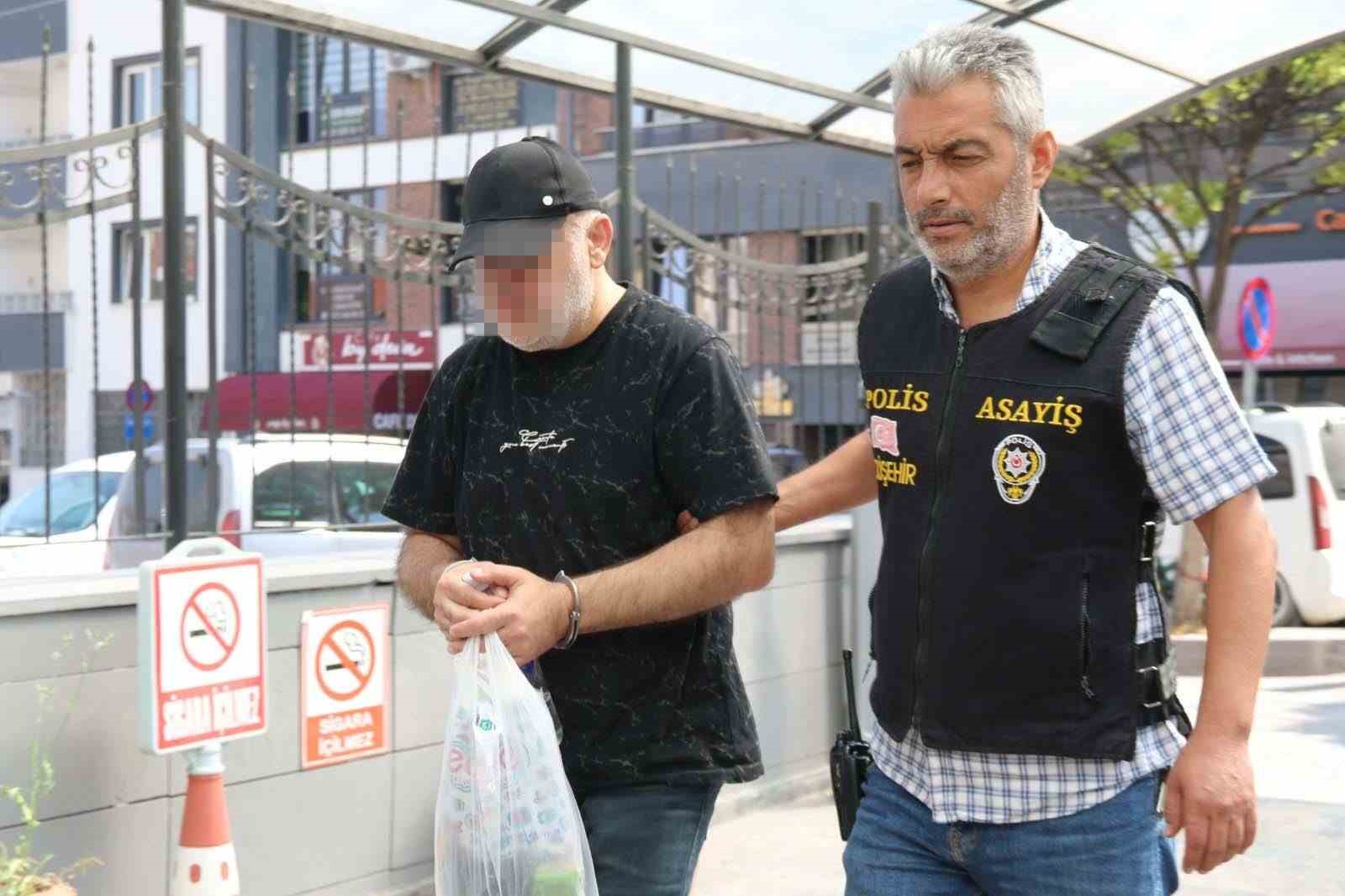 Dublör kullanarak arsa dolandırıcılığı yapan şüphelilere operasyon 