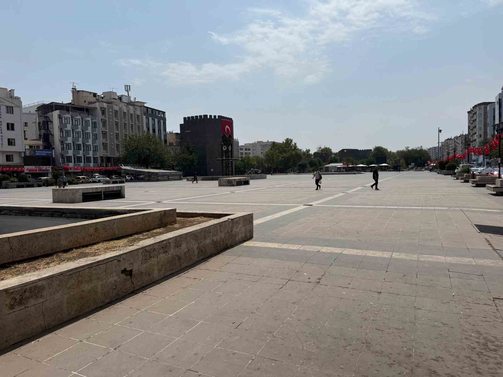 Diyarbakır’da sıcaklıklarla birlikte hastanelere başvurular arttı 