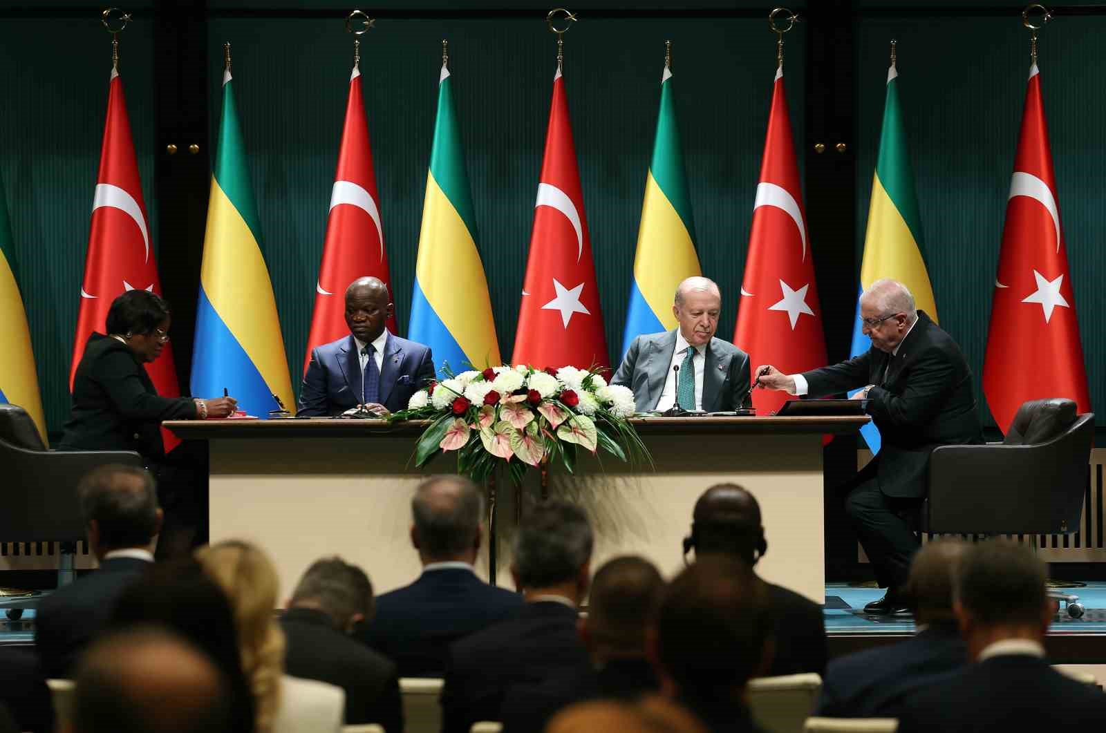 Türkiye ile Gabon arasında 8 anlaşma imzalandı 
