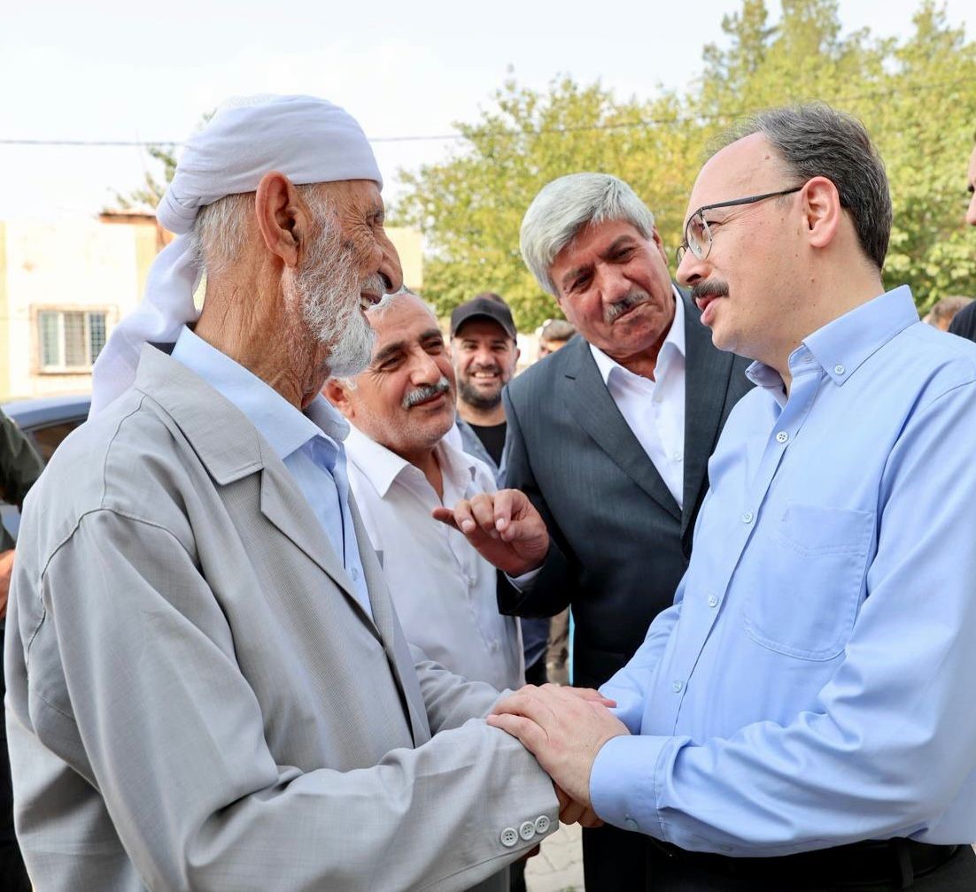 Siirt Valisi Kızılkaya’dan Kurtalan’da köy ziyareti 