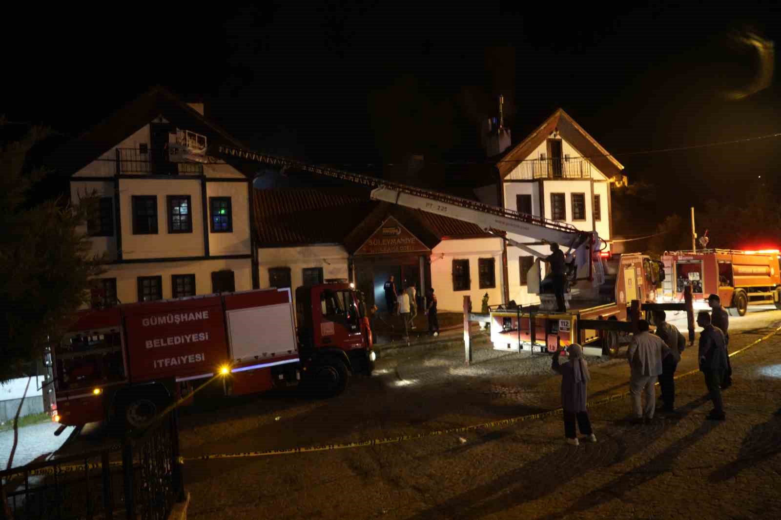 Gümüşhane’de otelde çıkan yangın paniğe neden oldu 