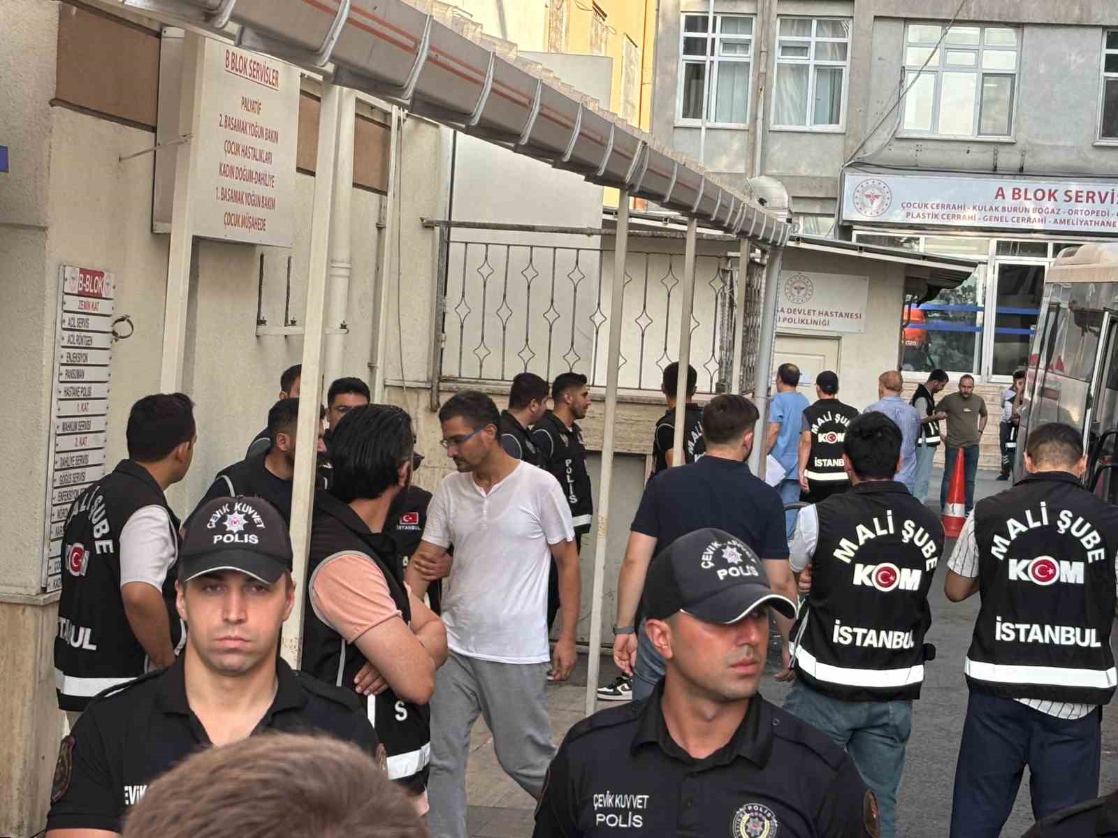 İBB soruşturması kapsamında gözaltına alınan 24 kişi adliyeye sevk edildi 