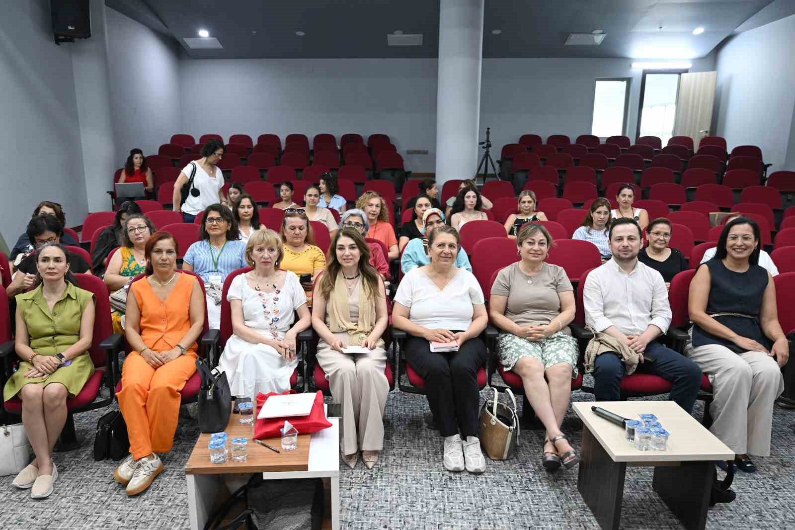 Mersin’de kadınlara iş hayatı için farkındalık eğitimi 