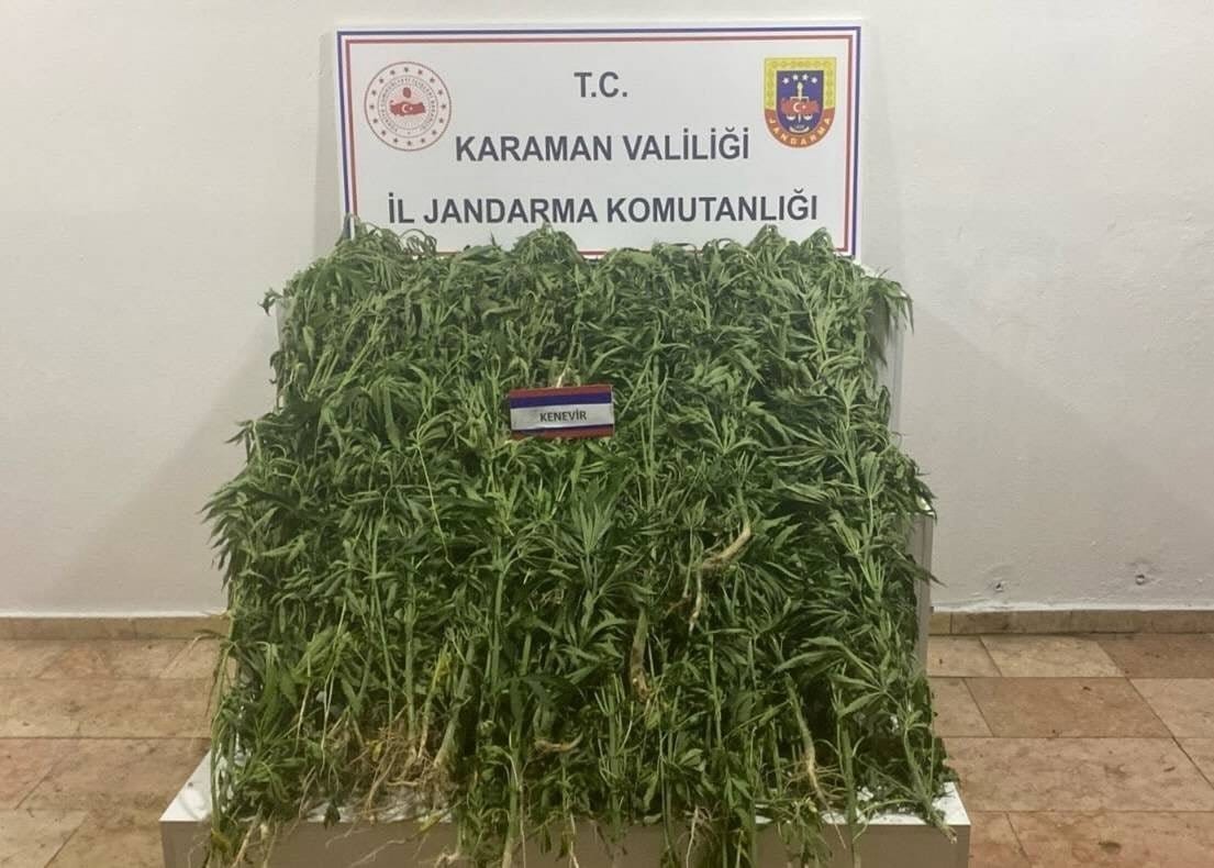 Karaman’da tarih eser ile kenevir ele geçirildi 