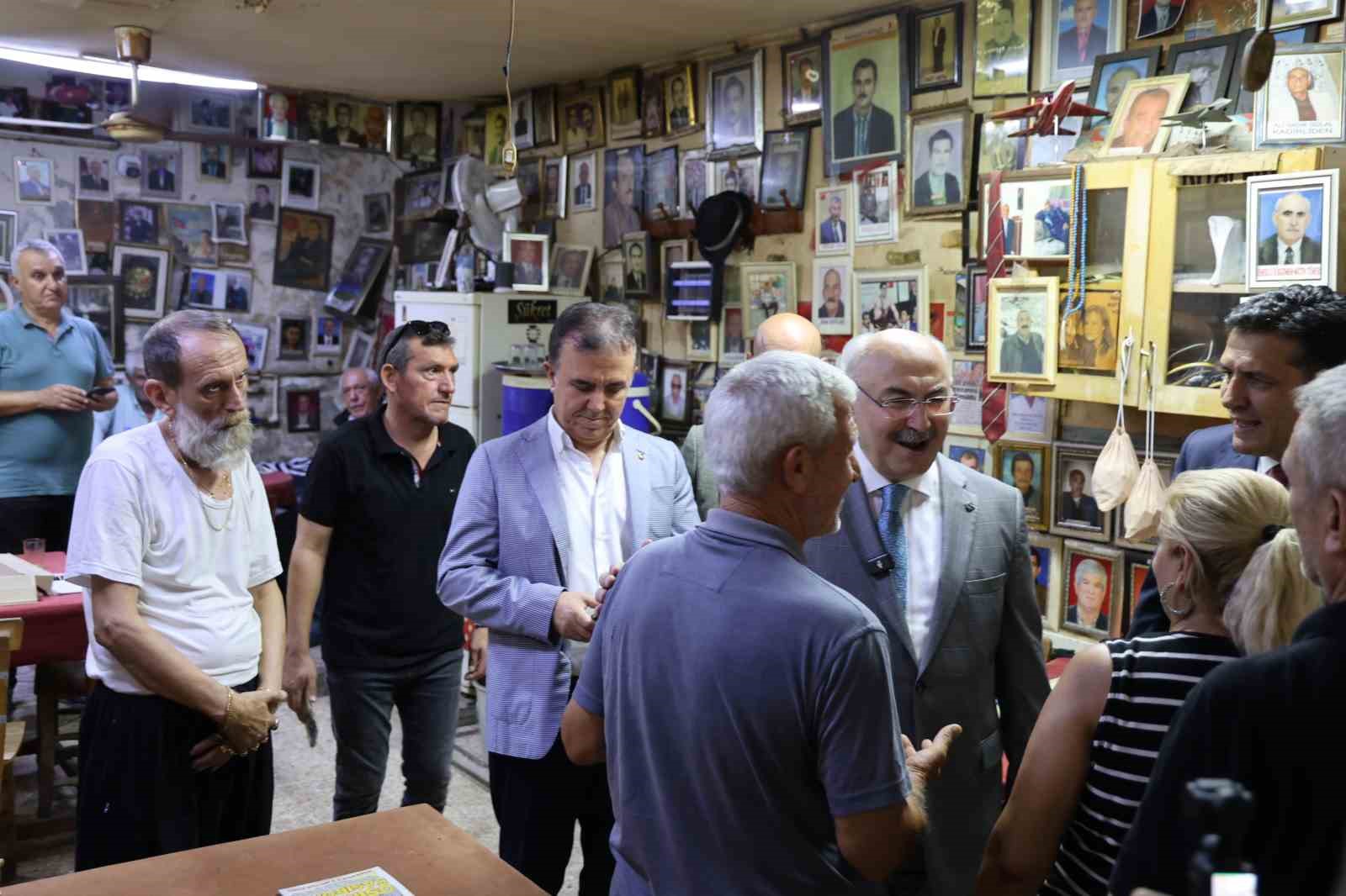 Vali Köşker: 