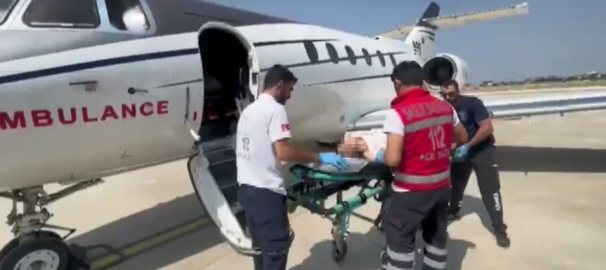 Uçak ambulans 14 yaşındaki çocuk için havalandı 