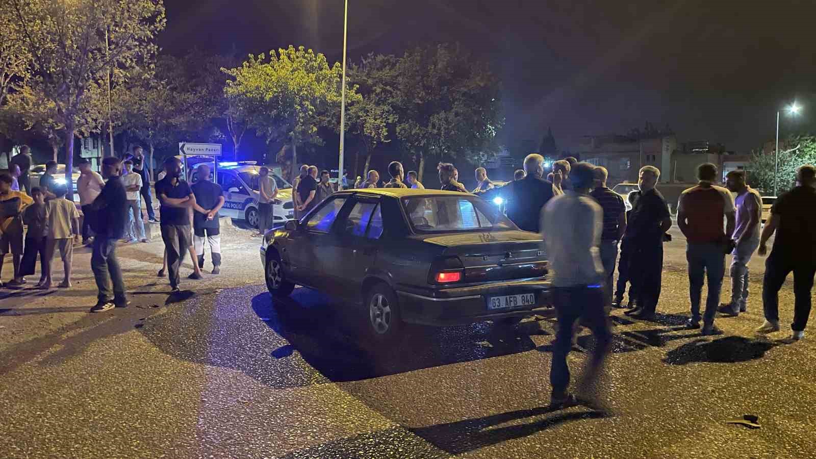 Siverek’te otomobil ile motosiklet çarpıştı: 3 yaralı 