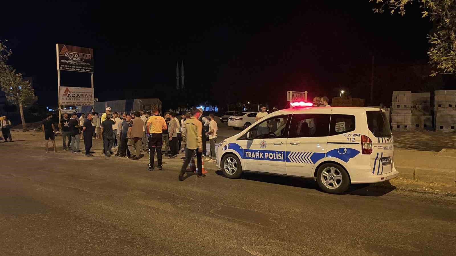 Siverek’te otomobil ile motosiklet çarpıştı: 3 yaralı 