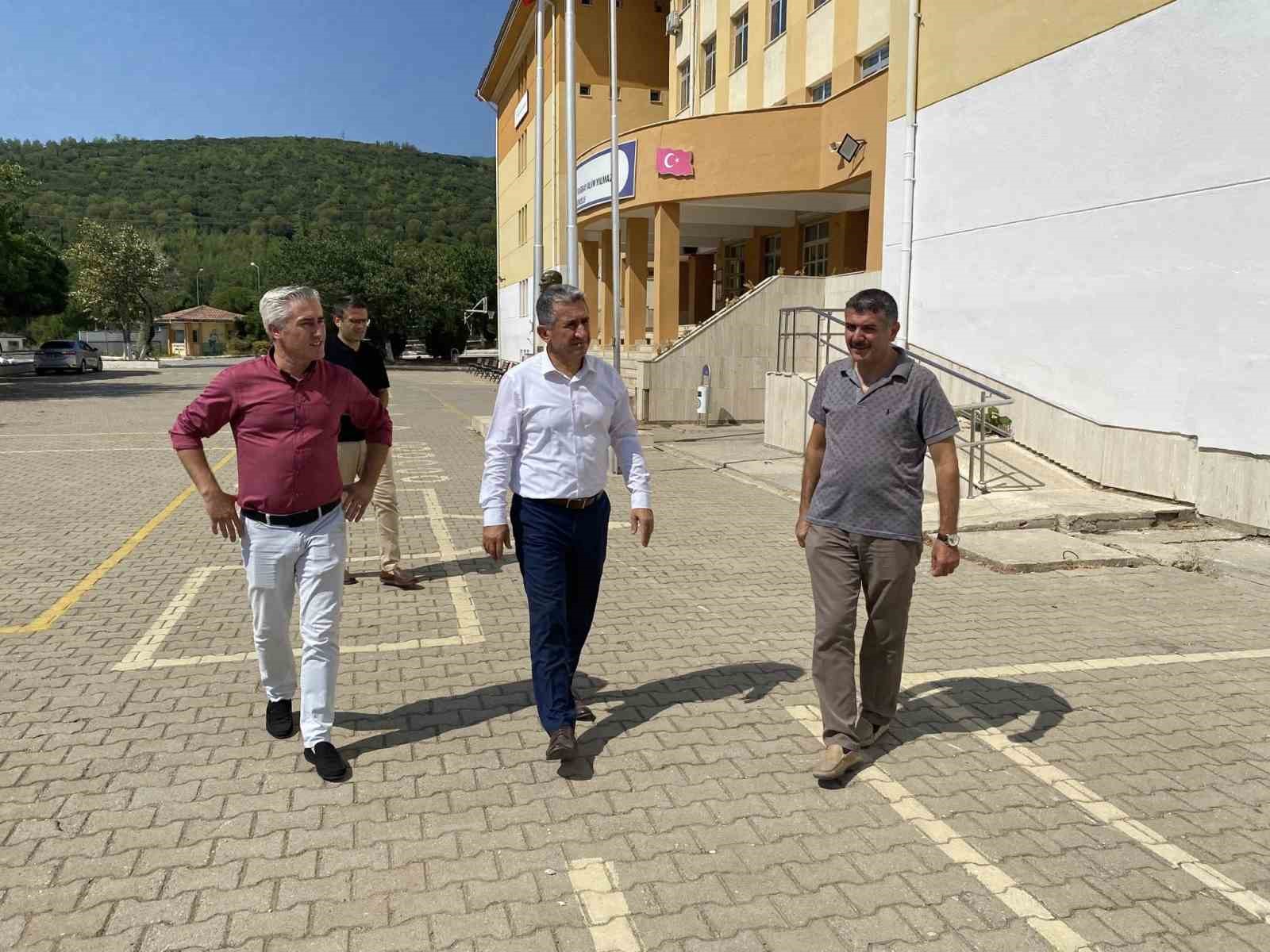 Menteşe’de okullar yeni eğitim yılına hazırlanıyor 