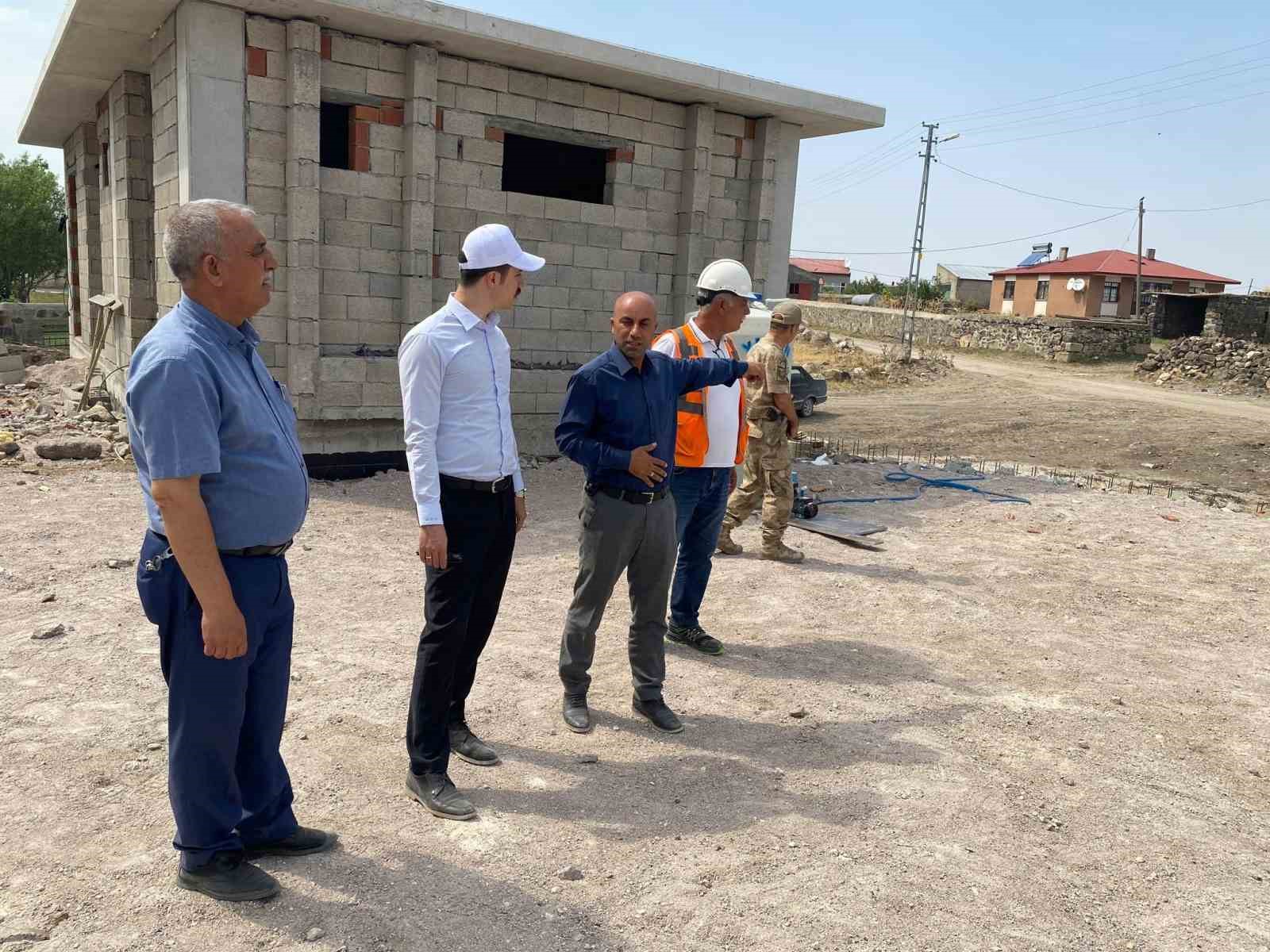 Digor’da Cami yapımı devam ediyor 