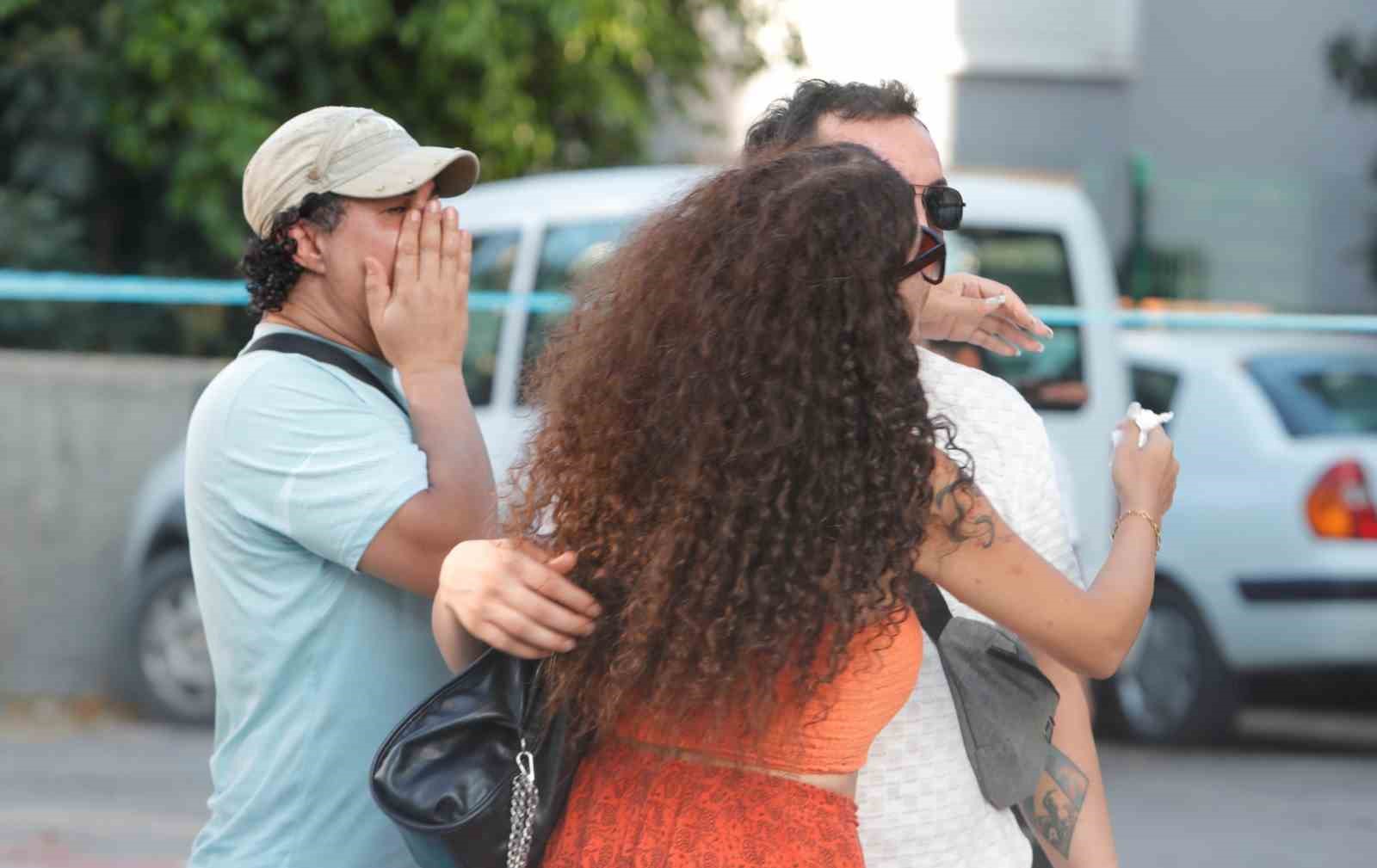 Banyoda boğazından bıçaklanarak öldürülen ’Nida’ cinayetini itiraf eden zanlı tutuklandı, diğer şüpheliler serbest bırakıldı 