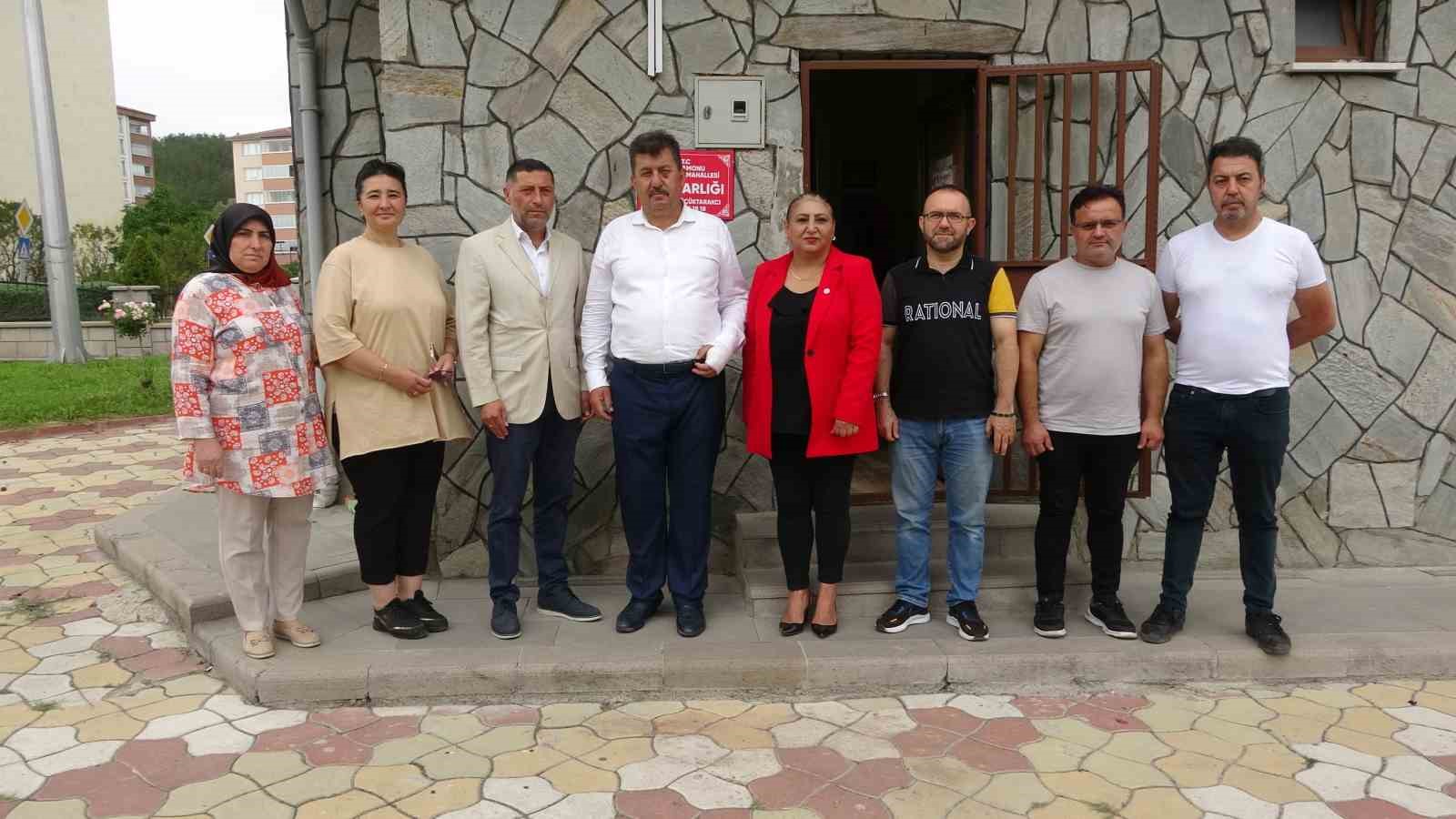 Parktaki çifti uyaran muhtar bıçaklandı: O anlar kamerada 