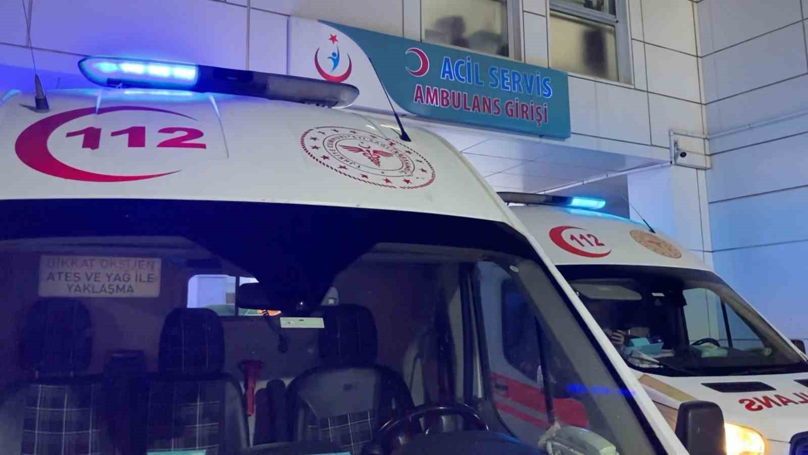 Karısıyla gönül ilişkisi olduğu iddia edilen şahsı bıçakladı 