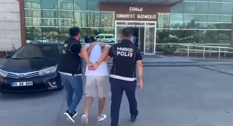 Mahalle mahalle uyuşturucu temizliği: Torbacılara nefes yok 