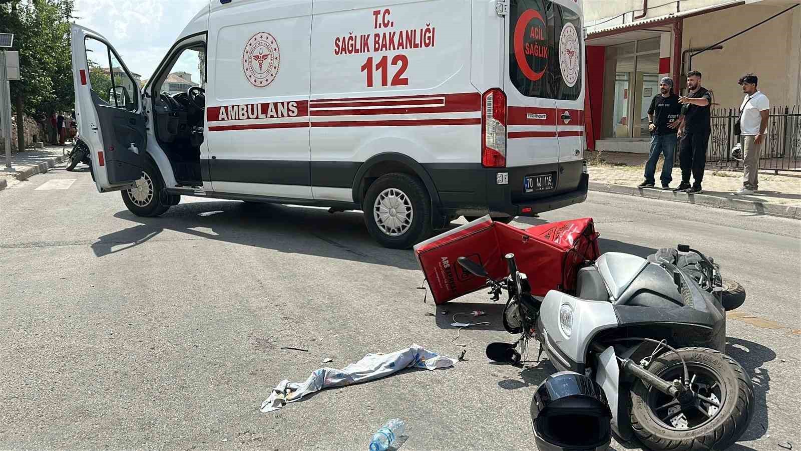 Karaman’da otomobille çarpışan motokurye yaralandı 