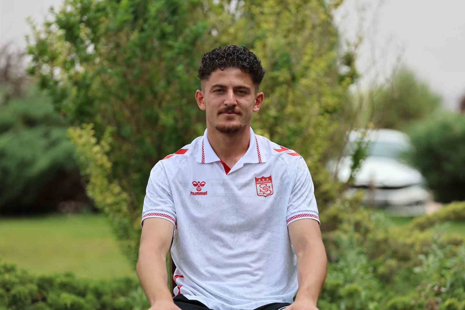 Emirhan Başyiğit: 