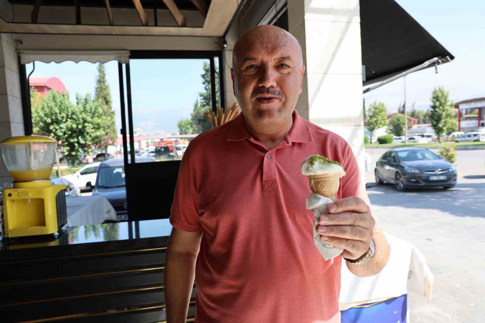 Maraş dondurması dünyada zirvede: En iyi soğuk tatlı 