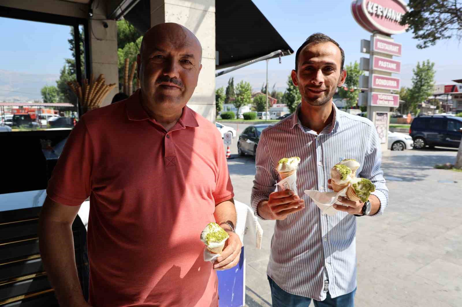 Maraş dondurması dünyada zirvede: En iyi soğuk tatlı 