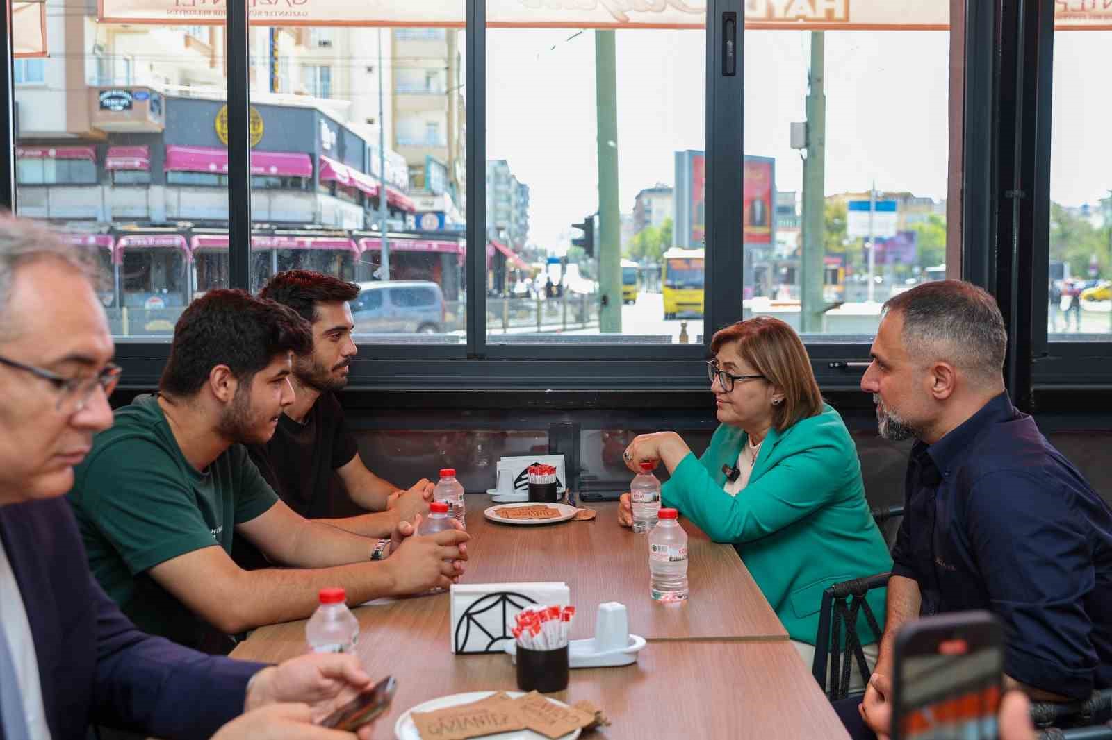 Başkan Şahin, üniversite adaylarına seslendi 