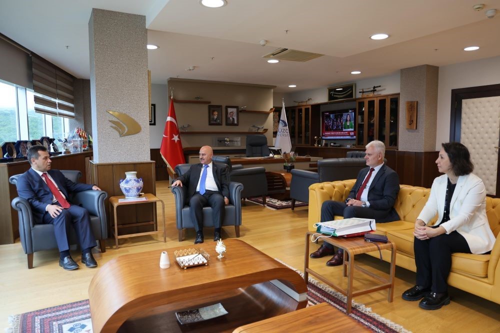 Kastamonu Üniversitesi ile Düzce Üniversiteleri arasında iş birliği protokolü 