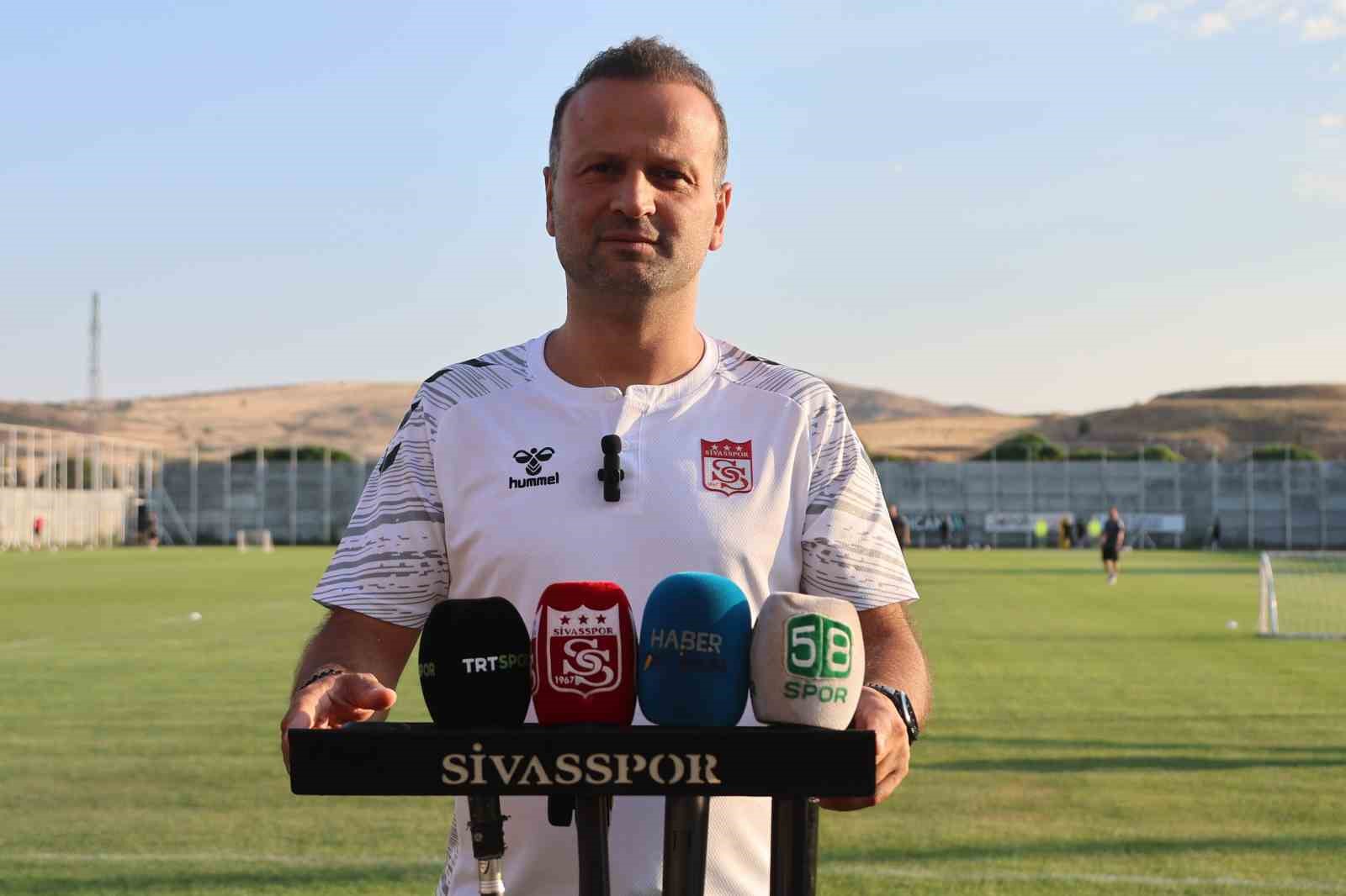 Osman Zeki Korkmaz: 