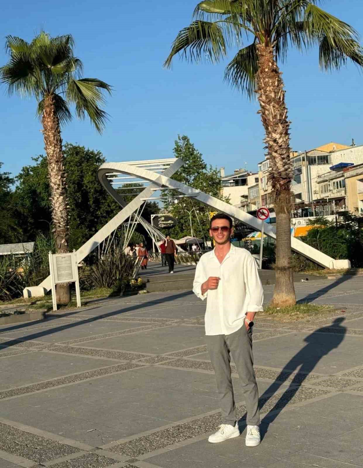 Yalova’da tıra arkadan çarpan motosikletin sürücüsü hayatını kaybetti 