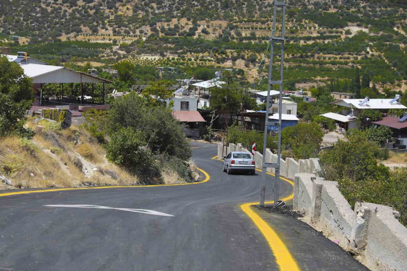 Gülnar’ın caddeleri daha konforlu hale geldi 