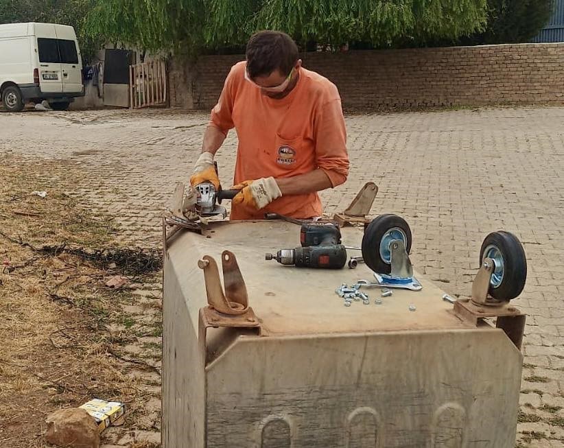 Çöp konteynırlarına yerinde müdahale 
