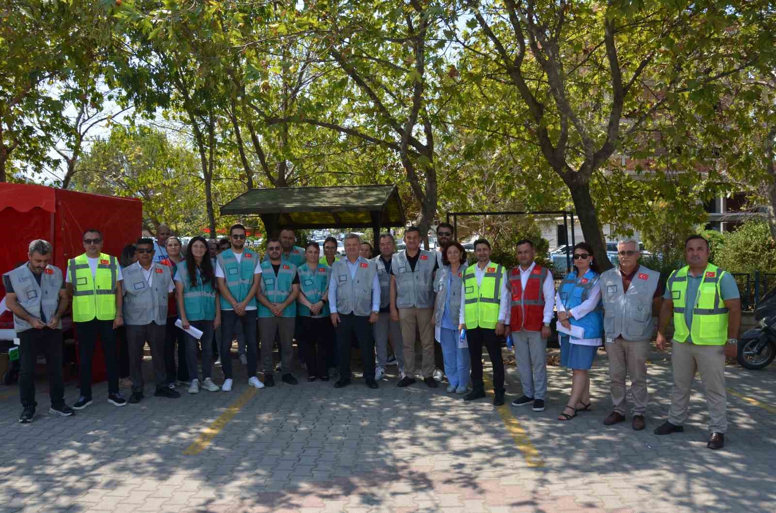 MCBÜ Hastanesinde gerçeği aratmayan yangın tatbikatı 