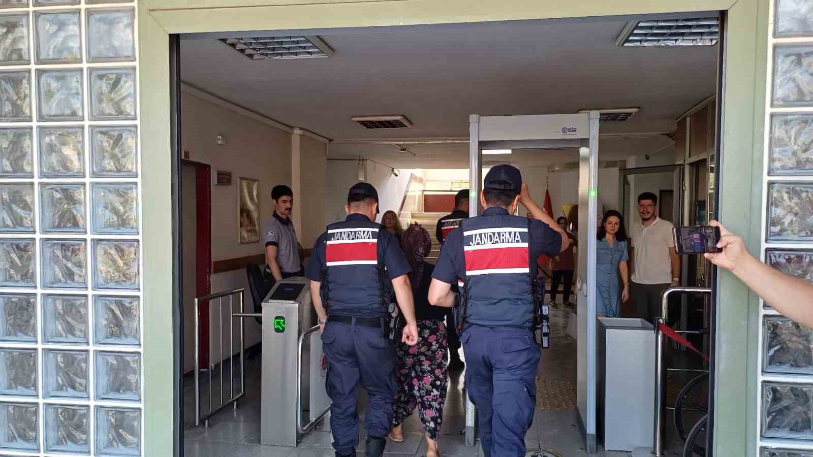 Kayınpeder öfkesi 3 hektarı küle çevirdi 