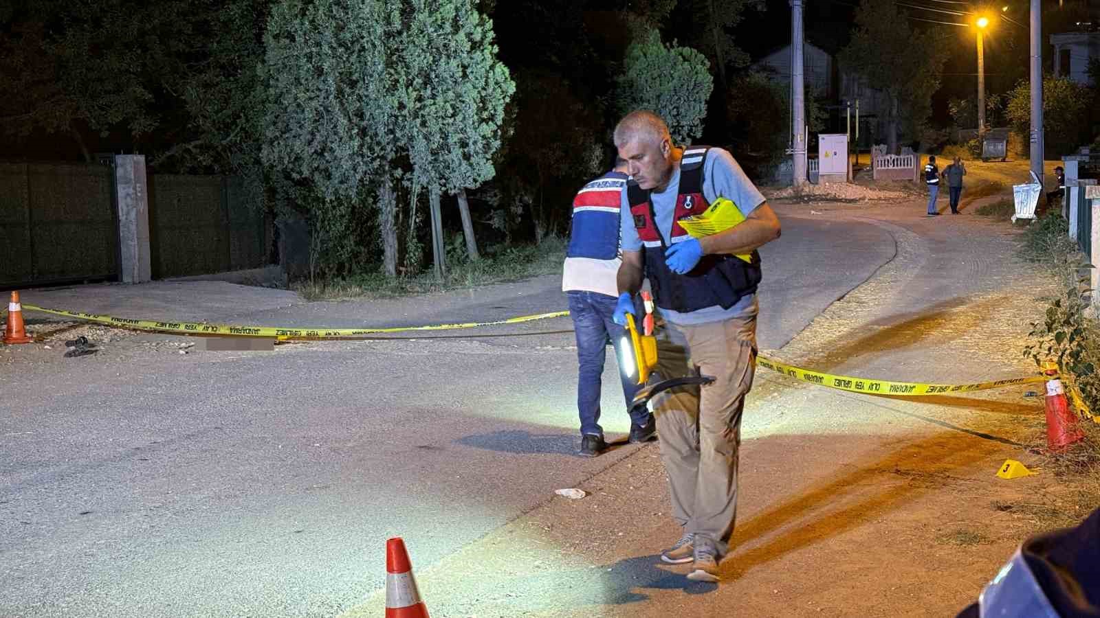 Sakarya’daki kanlı gecenin ardından yürek burkan görüntüler ortaya çıktı 