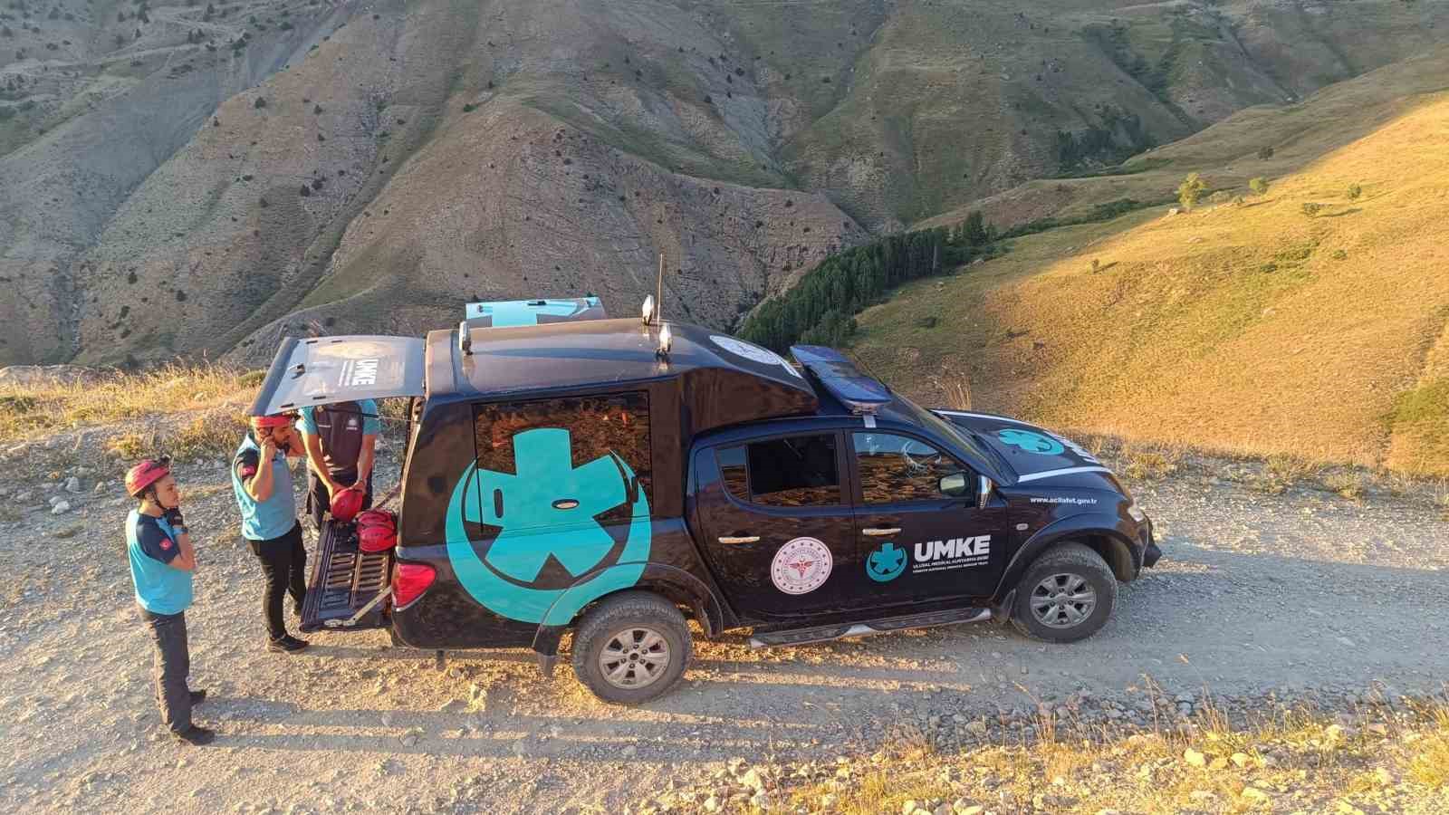 Tunceli UMKE, kentin zorlu şartlarında görev başında 