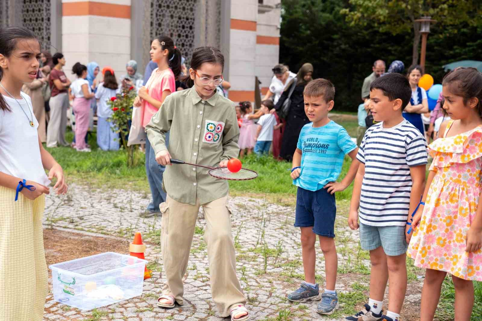TÜRGEV’den çocuklara yaz armağanı MEÇKAM’da eğitim ve eğlence buluştu 