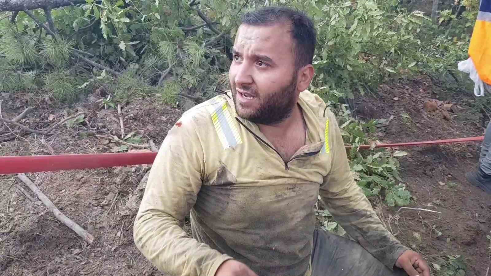 Alevlerin arasında kalmaktan kurtulan işçi, arkadaşlarını göremeyince büyük panik yaşadı 